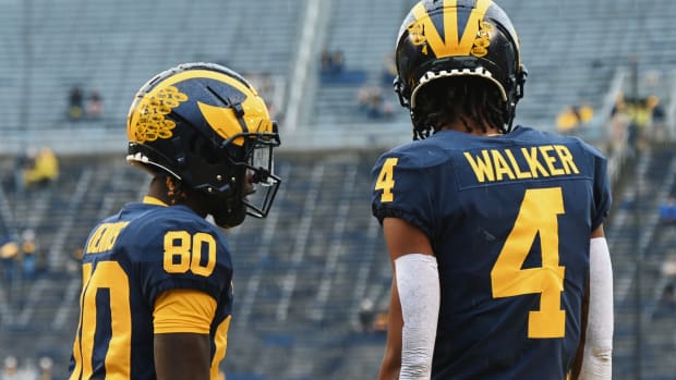 Eamonn Dennis, Amorion Walker